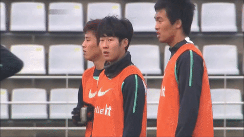 [잡담] 손흥민 어릴때 너무 ㄱㅇㅇ... | 인스티즈