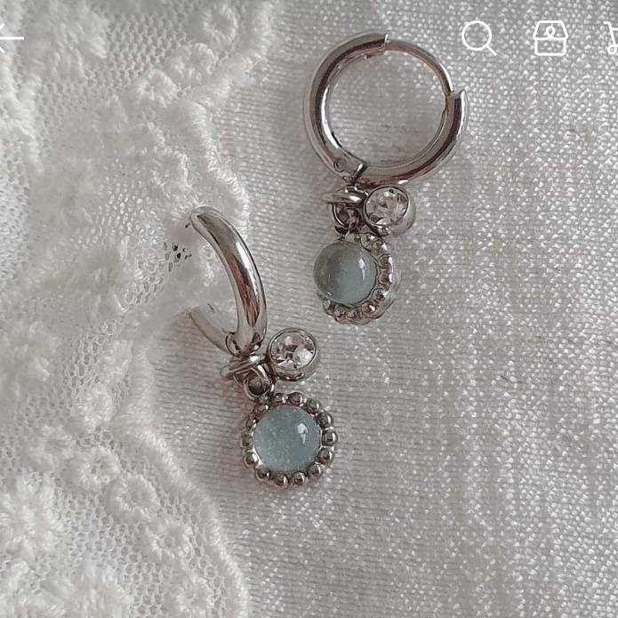 귀걸이 둘중 뭐 살까 | 인스티즈