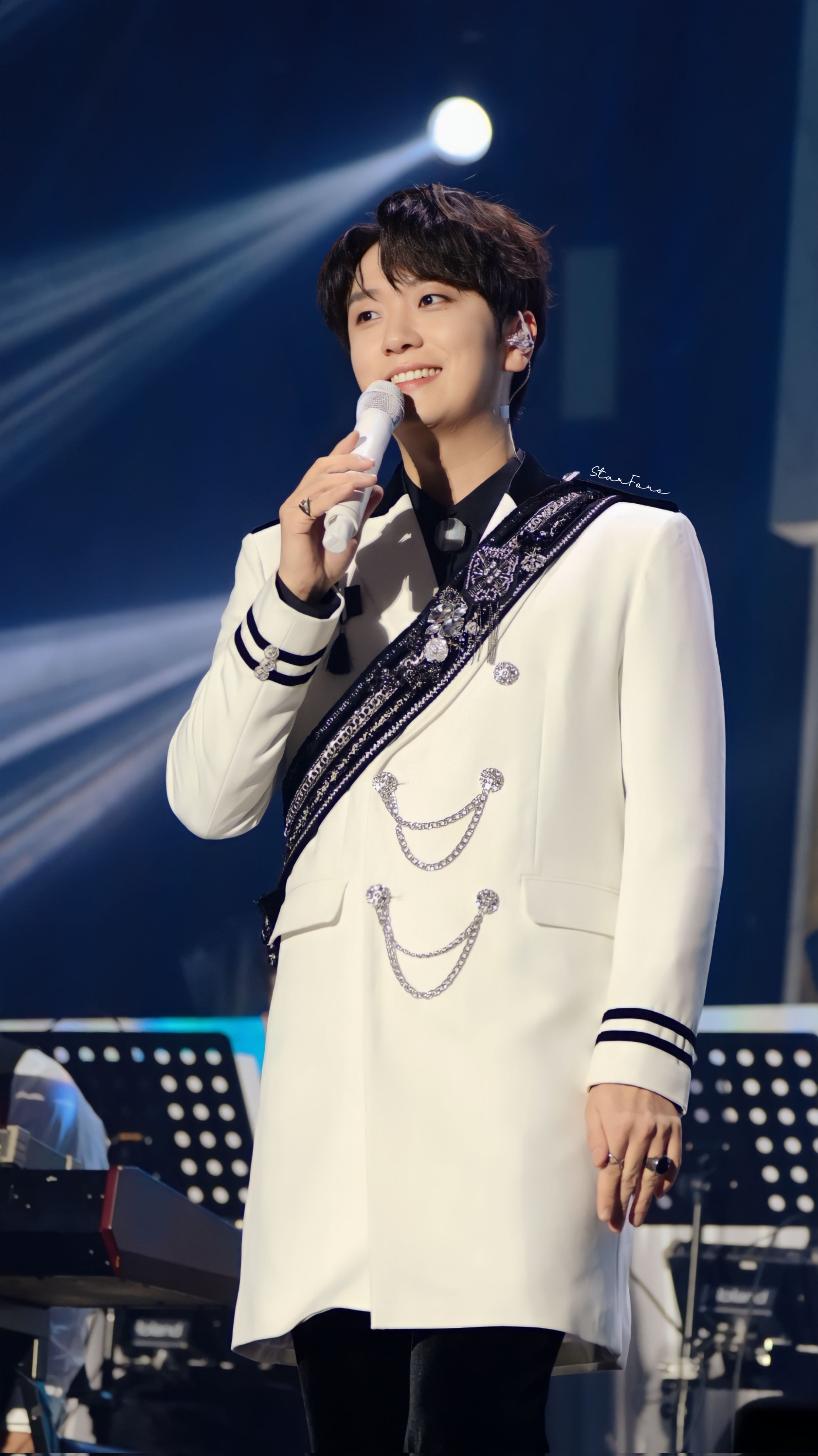 [잡담] 포레스텔라 코디 예뻐서 찾아보는데 | 인스티즈