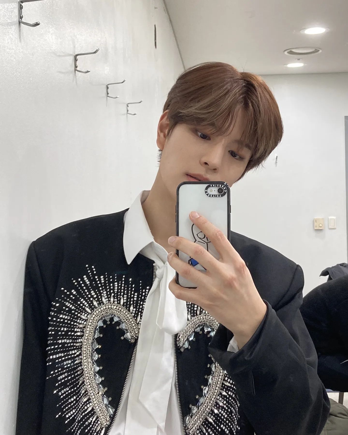 [잡담] 김승민 흑발이 베스트라고 생각한 강경흑발파였는데 | 인스티즈