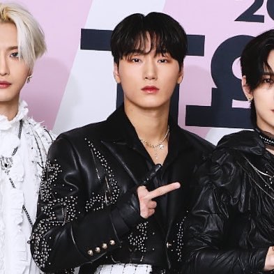 [잡담] 얘들아 혹시 이분 누구셬ㅋㅋㅋㅋㅋㅋㅋㅋ | 인스티즈