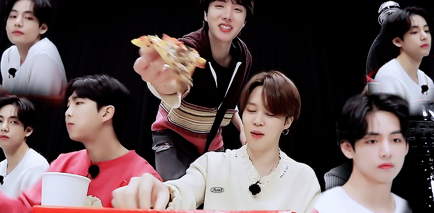 [잡담] 다이어트 하는 뷔 눈빛 모음... | 인스티즈