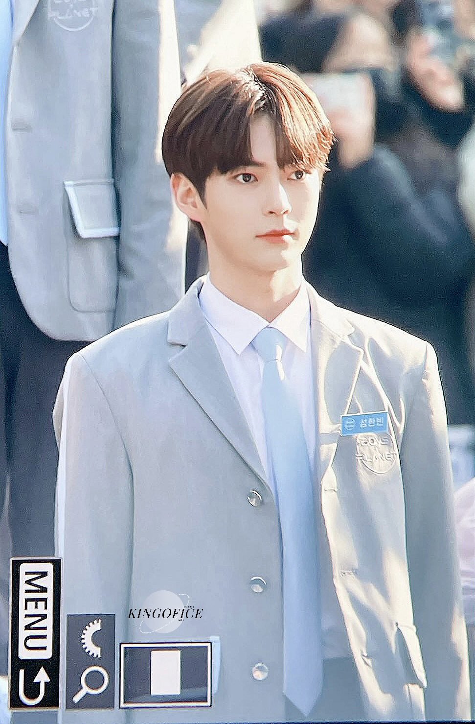 [잡담] 보플 K센터 귀여움과 잘생김 볼 사람..✋️ | 인스티즈