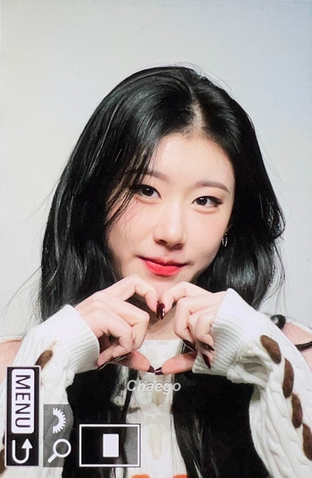 [잡담] 채령이 크림색 왜이렇게 찰떡임 | 인스티즈