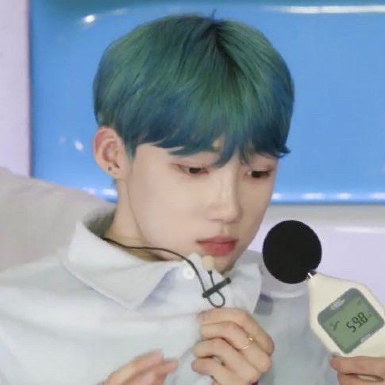 [잡담] 더보이즈 뉴 파워 아웃라인 겉쌍인데 두부상인게 신기햐.... | 인스티즈