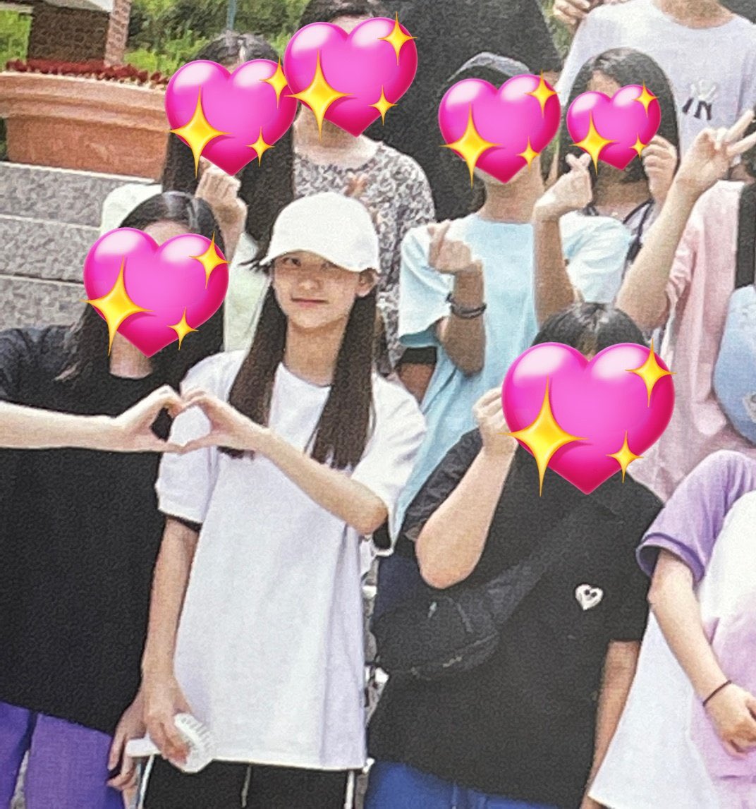 [잡담] 해린이 중딩 수련회때 사진이라는데 진짜 아이돌이다... - 인스티즈(instiz) 연예 카테고리