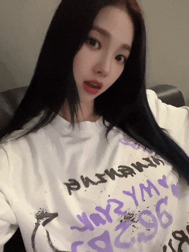 [잡담] 새벽에 보는 카리나는 좀 | 인스티즈