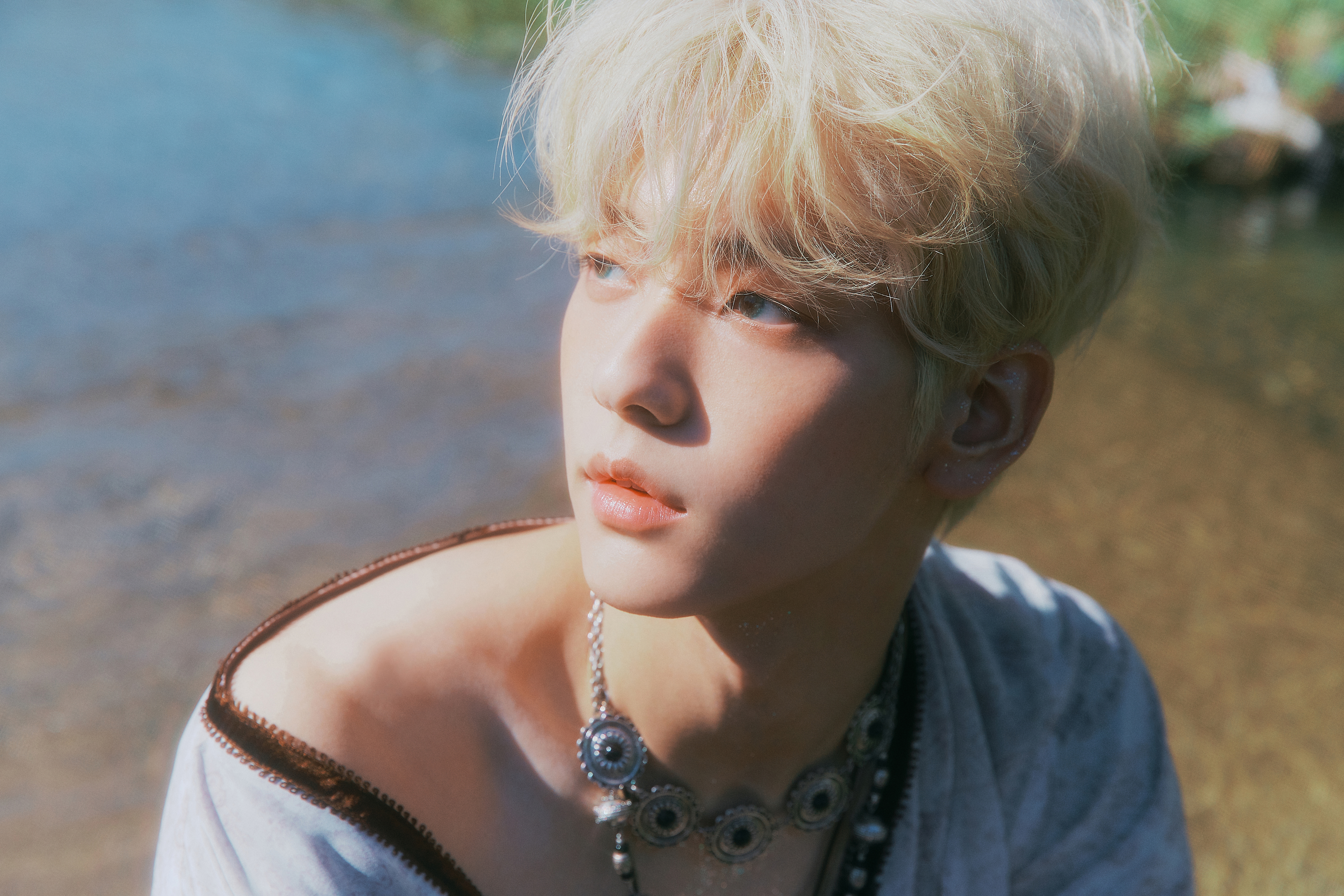 [잡담] 수빈이 렌즈 끼는 거 힘들어하는데 낄 때마다 남신강림함 | 인스티즈