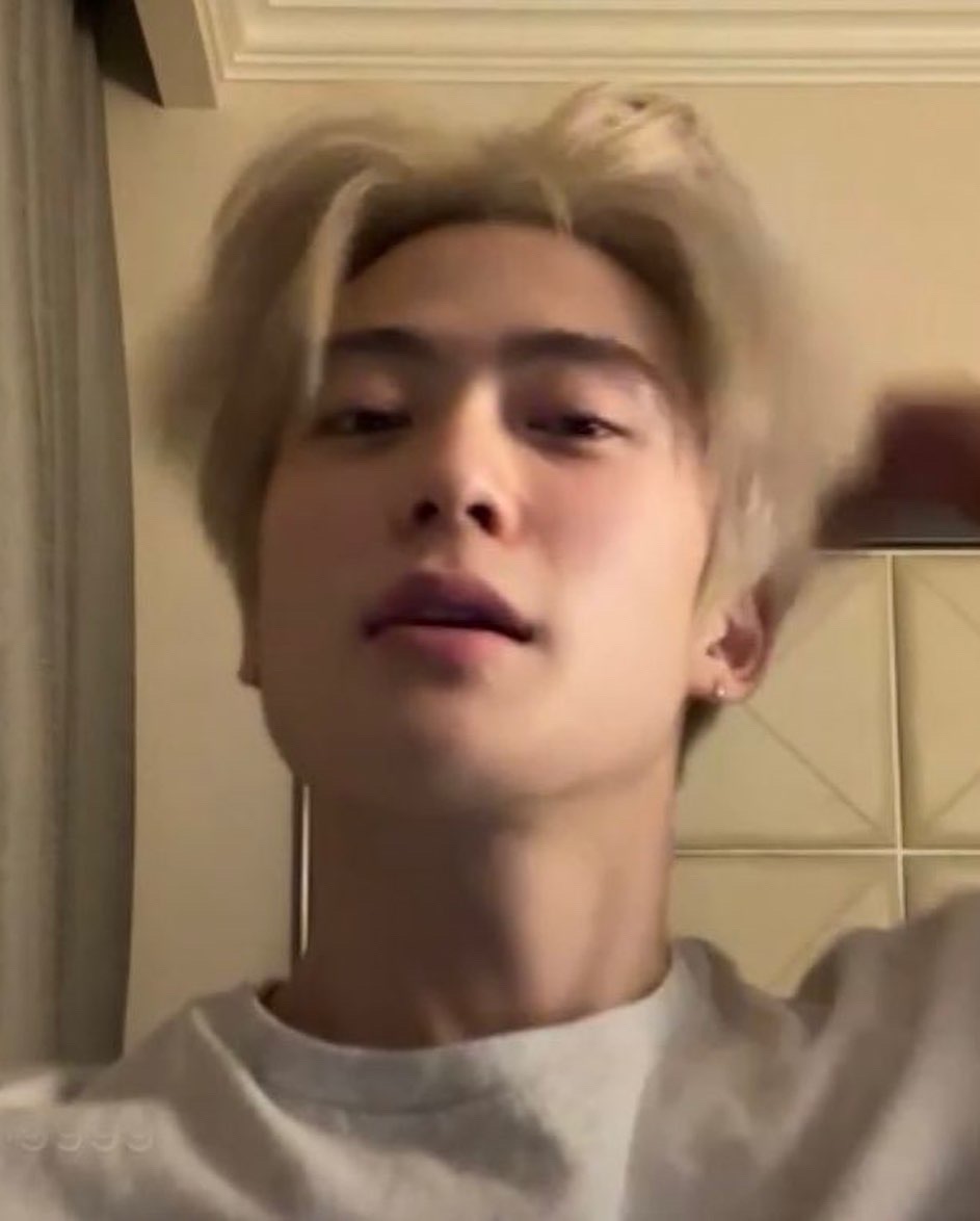 [잡담] 티져 영상도 아니고 음방도 아니고 라방으로 | 인스티즈