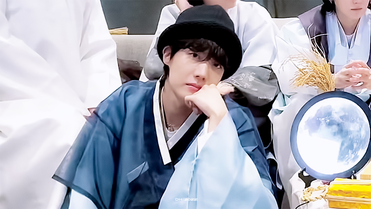 [잡담] 요즘 제이홉이라는 사람이 남자로 보임.. | 인스티즈