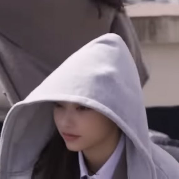 [잡담] 강해린 뮤비 촬영 마지막날 좀 힘들었나봨ㅋㅋㅋㅋ | 인스티즈