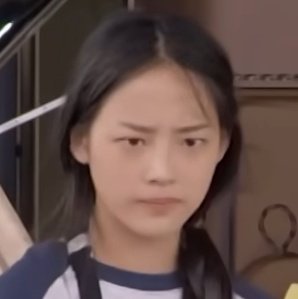 [잡담] 민지 이거 뭐먹고 표정 이렇게 된거야? ㅋㅋㅋㅋ | 인스티즈