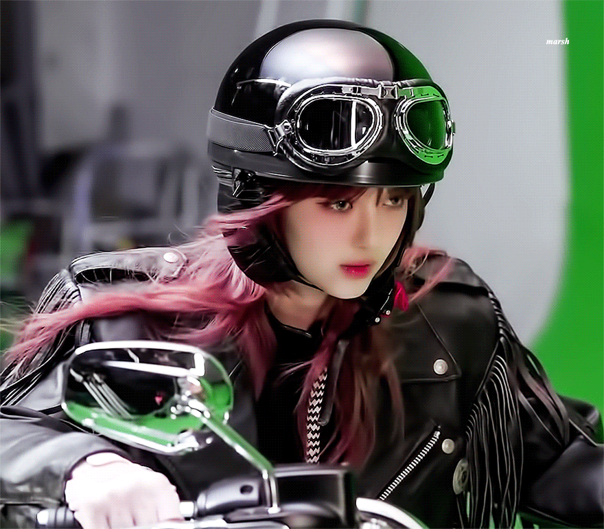 [잡담] 신나니까 시크한데 러블리한 모지혜❤️‍🔥 | 인스티즈