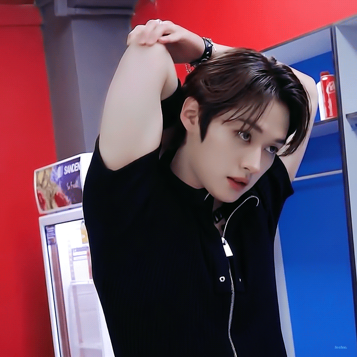 [잡담] 이리노 땨문에 개힘들다 진짜 | 인스티즈