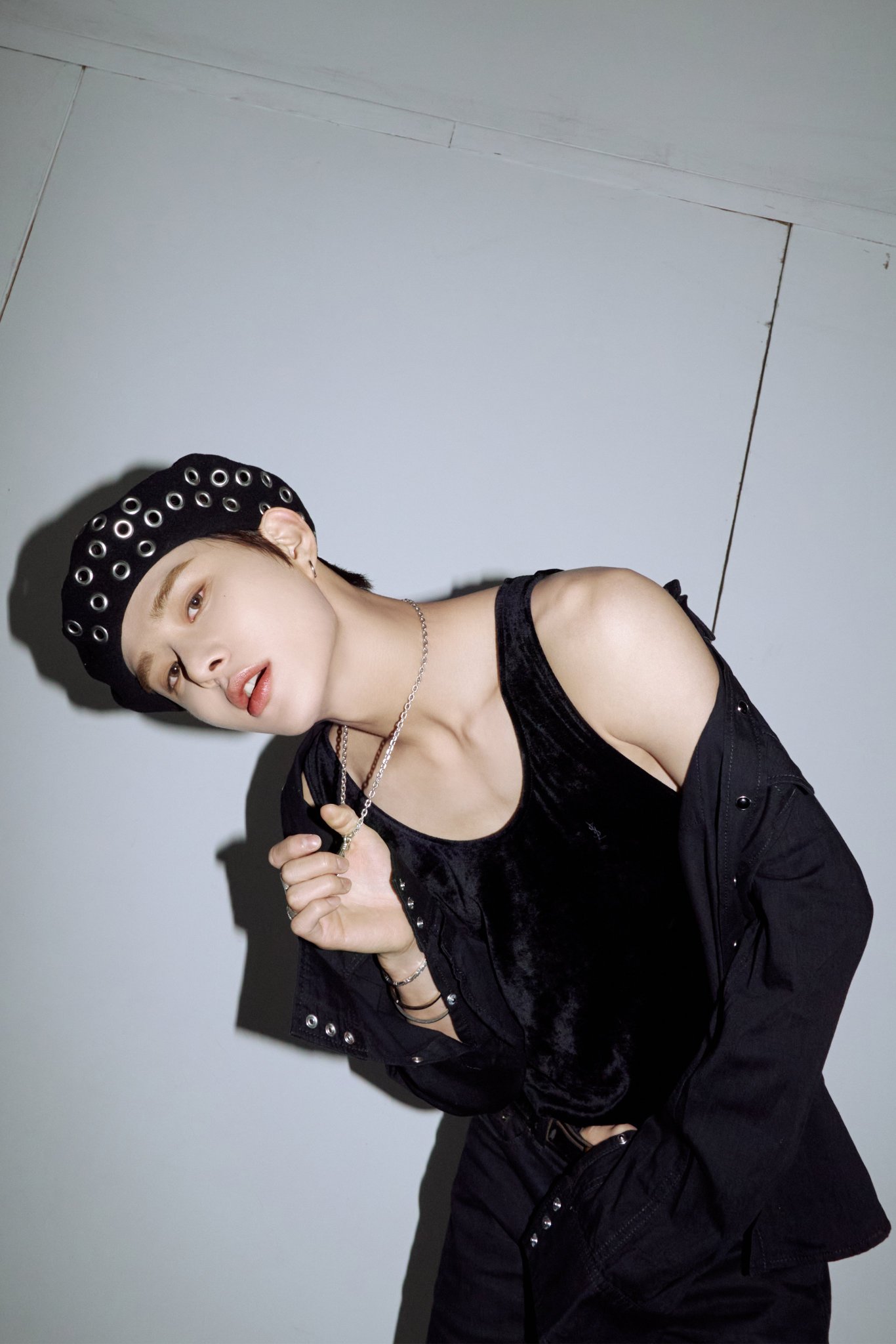 [잡담] 아니 정우 너무 이쁘다하면서 보다가 모자 보고 개놀람... | 인스티즈