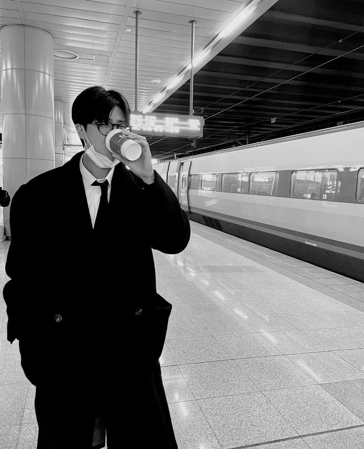 [잡담] 김남준 알엠 알감자 알몬 준돌군 엠알 정말로 사랑합니다 | 인스티즈