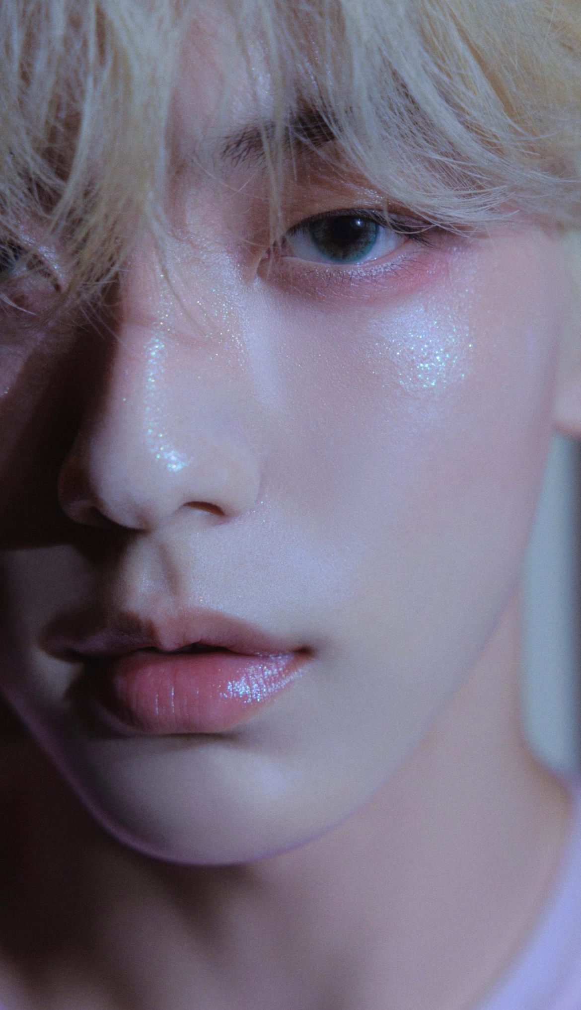 [잡담] 투바투 수빈 이 사진 보고 진짜 숨 참음.. 이거 이번에 뜬 컨포야? | 인스티즈