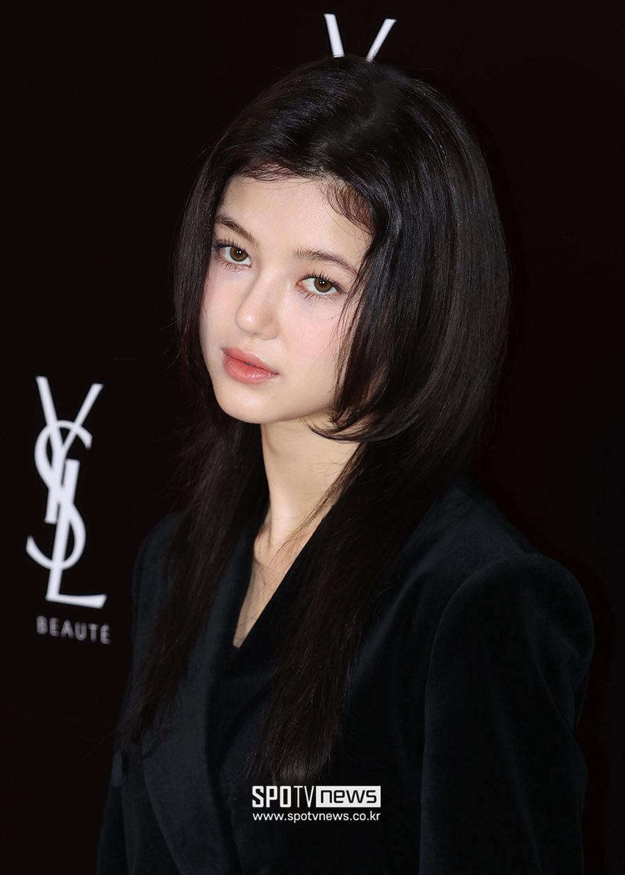 [잡담] 와..입생로랑 다니엘 폼 미쳤다 | 인스티즈