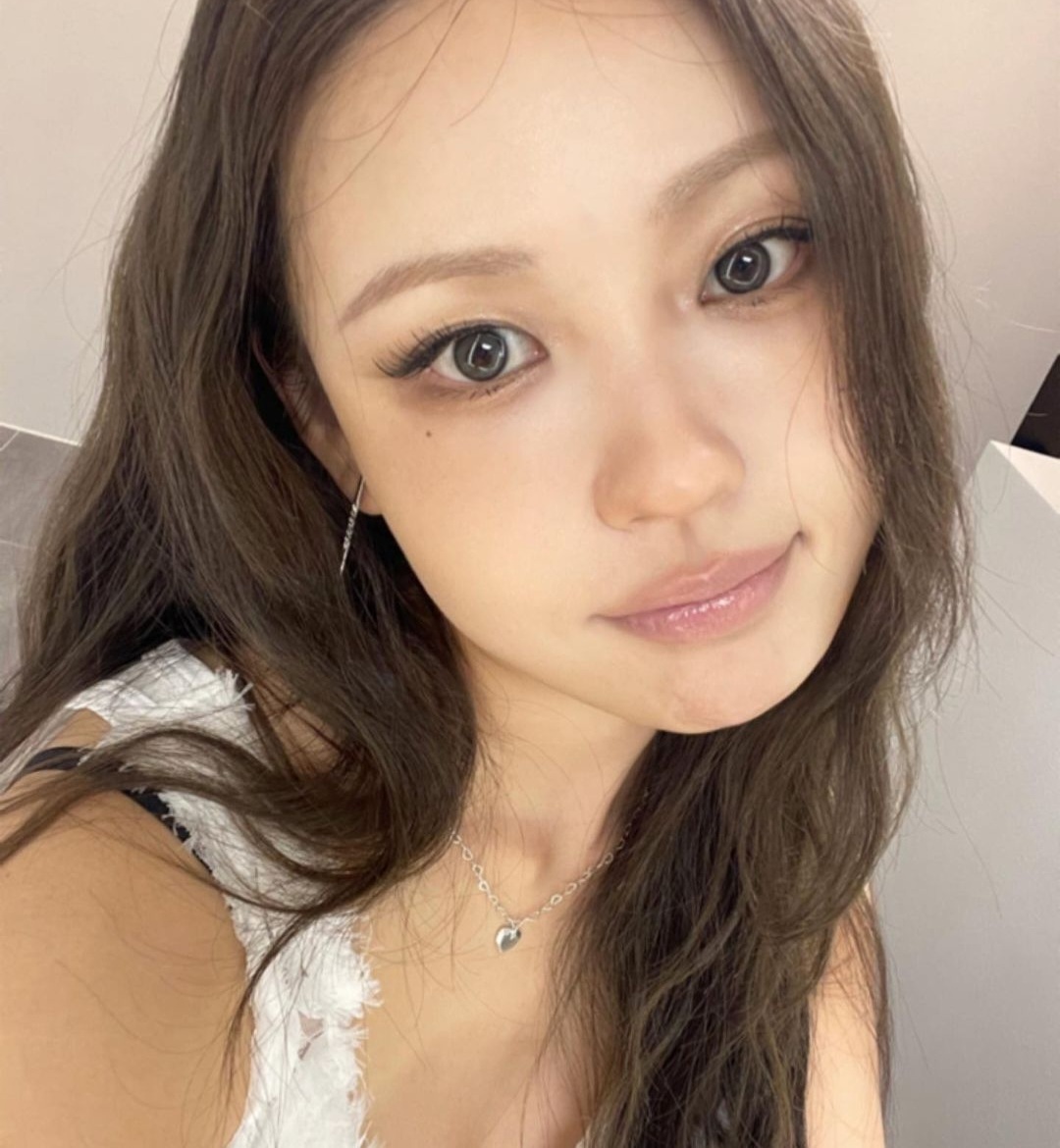 [잡담] 이런 머리색은 탈색 없이 가능해?? | 인스티즈