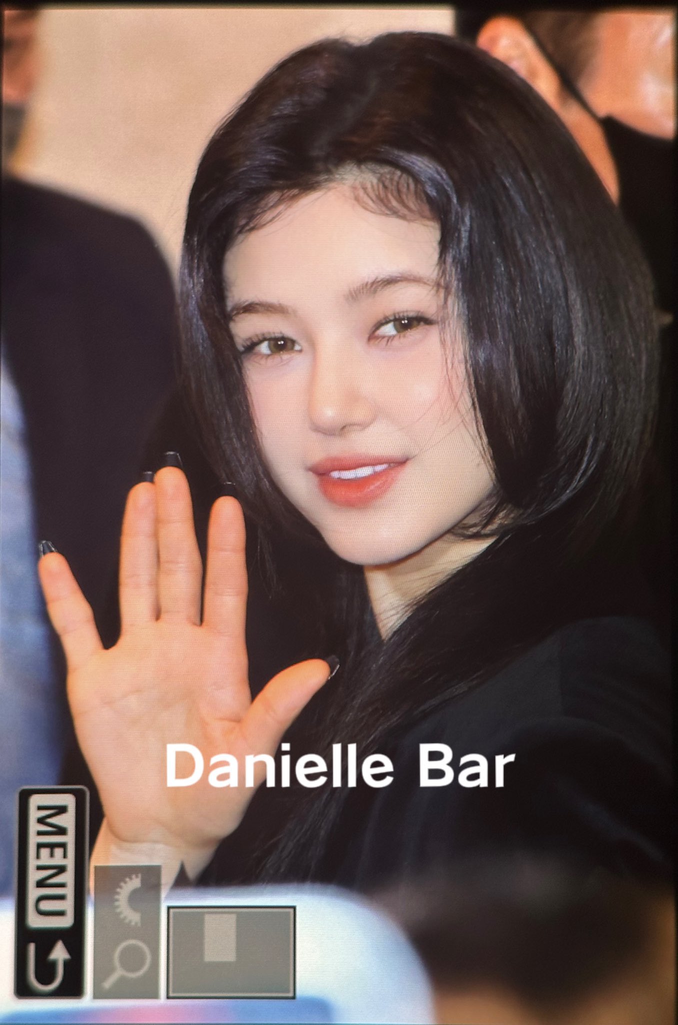 [잡담] 와..입생로랑 다니엘 폼 미쳤다 | 인스티즈