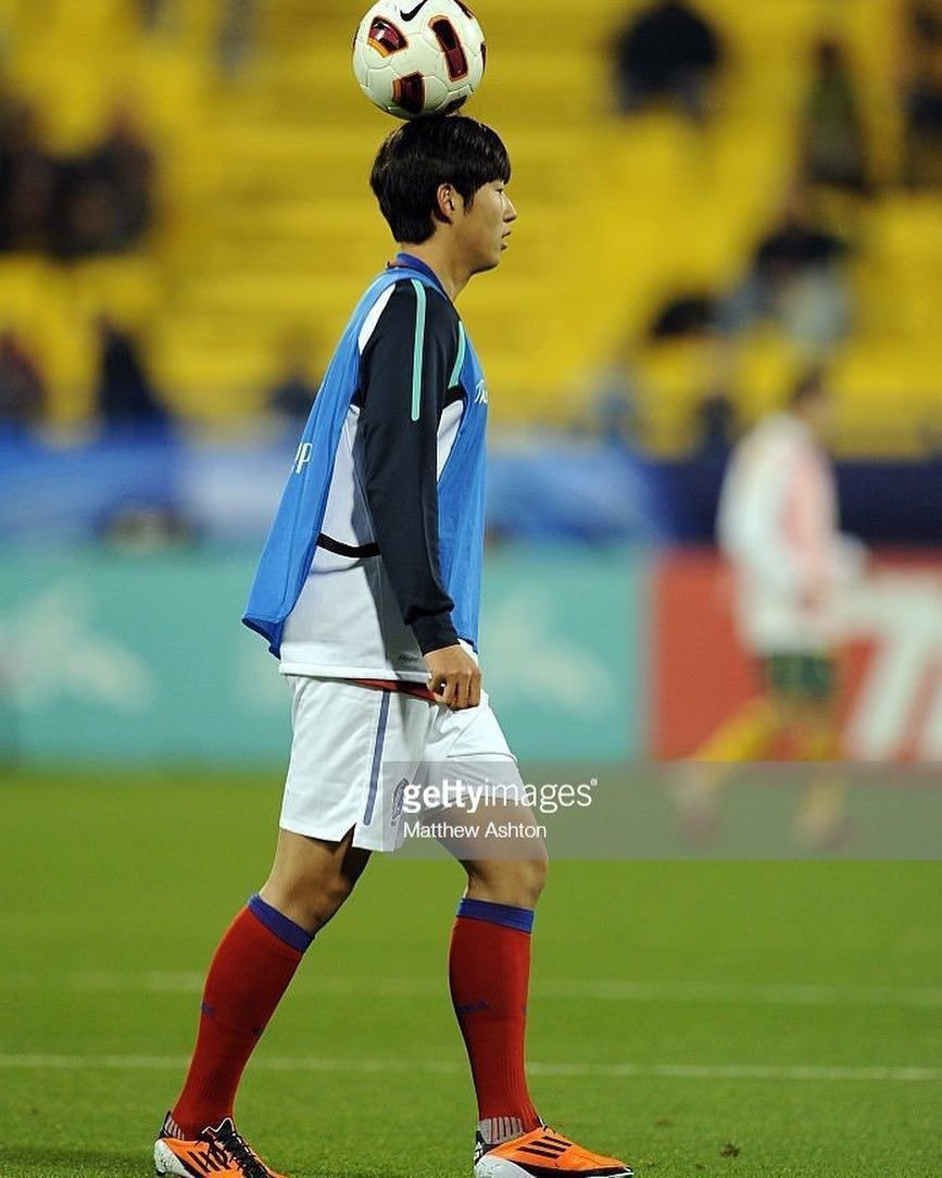 [잡담] 손흥민 어릴때 너무 ㄱㅇㅇ... | 인스티즈