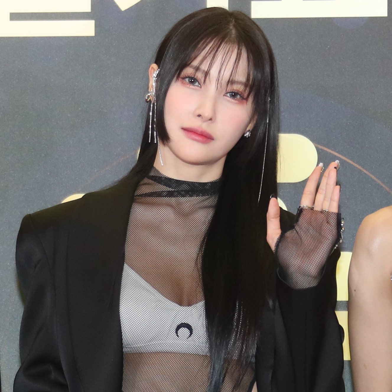 [잡담] 라인업은 모르겠고 오늘 규리여신 정말 규리여신임 | 인스티즈