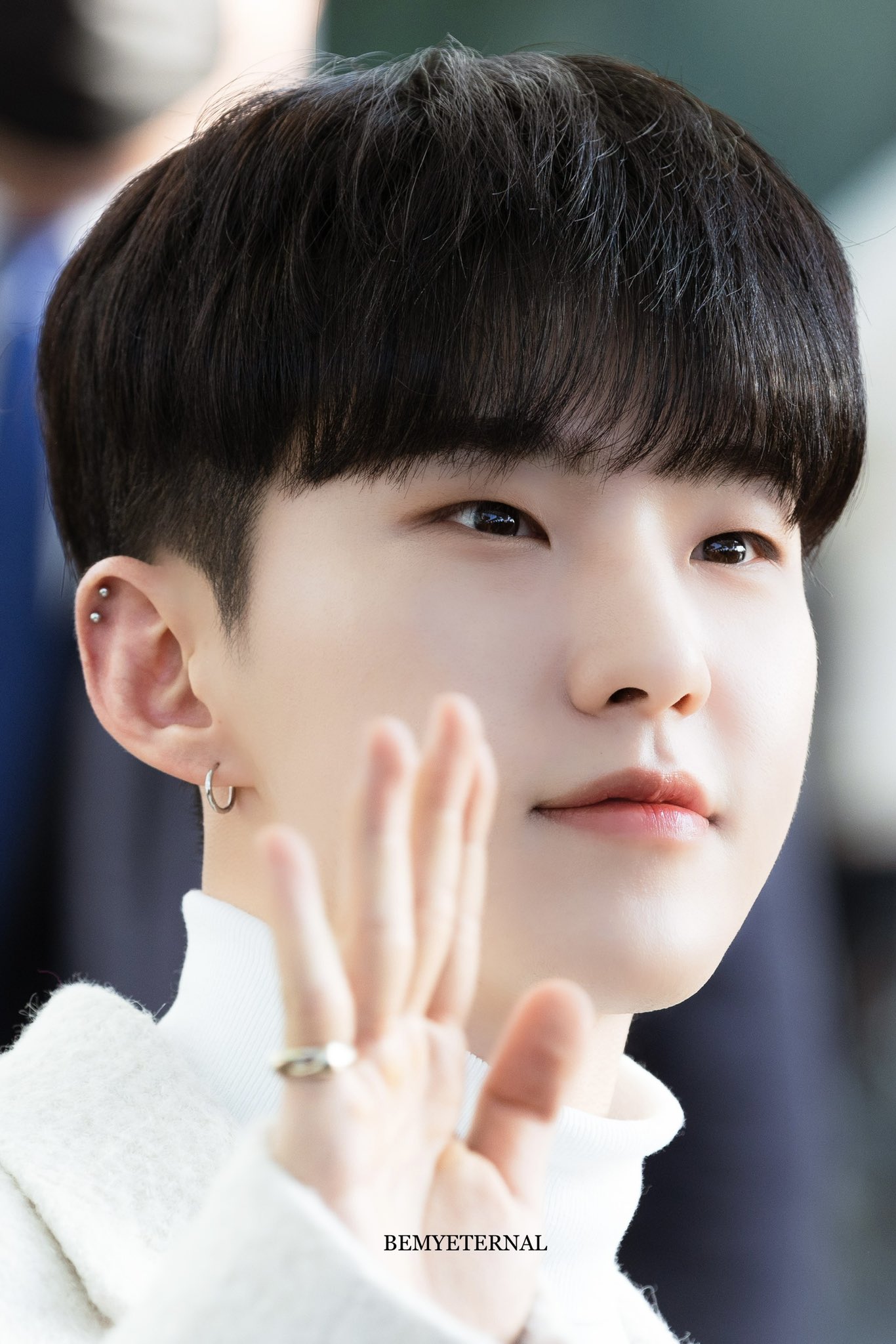 [잡담] 세븐틴 호시 28살이 말이 되냐고 | 인스티즈