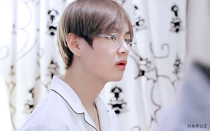 [잡담] 뷔 이 안경 정보 아는 사람? | 인스티즈