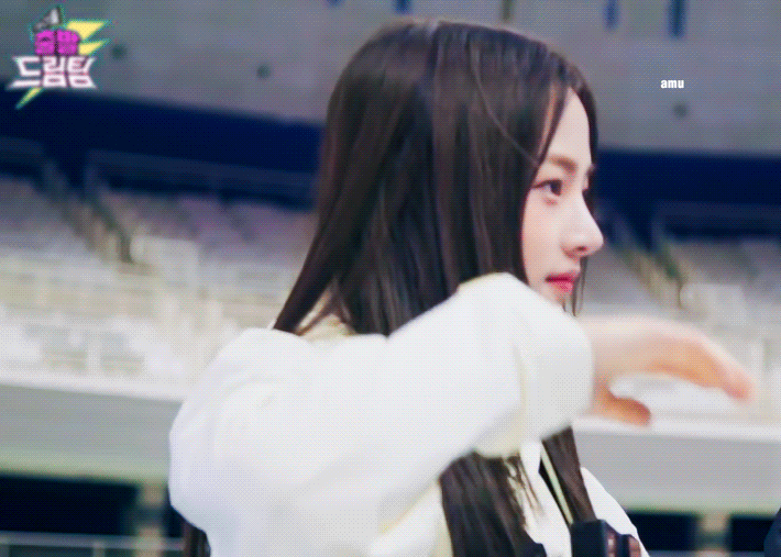 [잡담] 뉴진스 민지는 신기한게 아무것도 안 한게 레전드 미인임 | 인스티즈