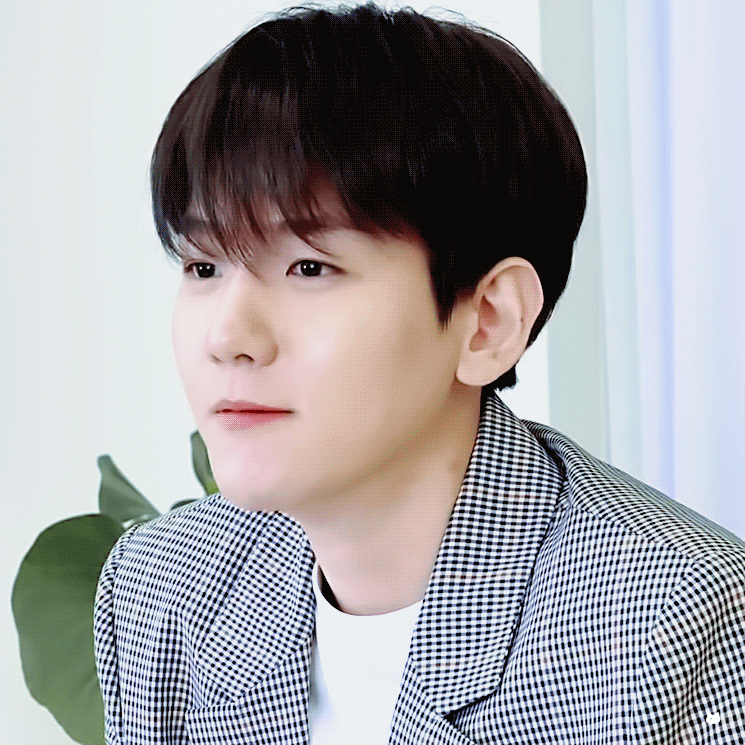 [잡담] 변백현 전역 2주하고 이틀 남았단 사실이 | 인스티즈