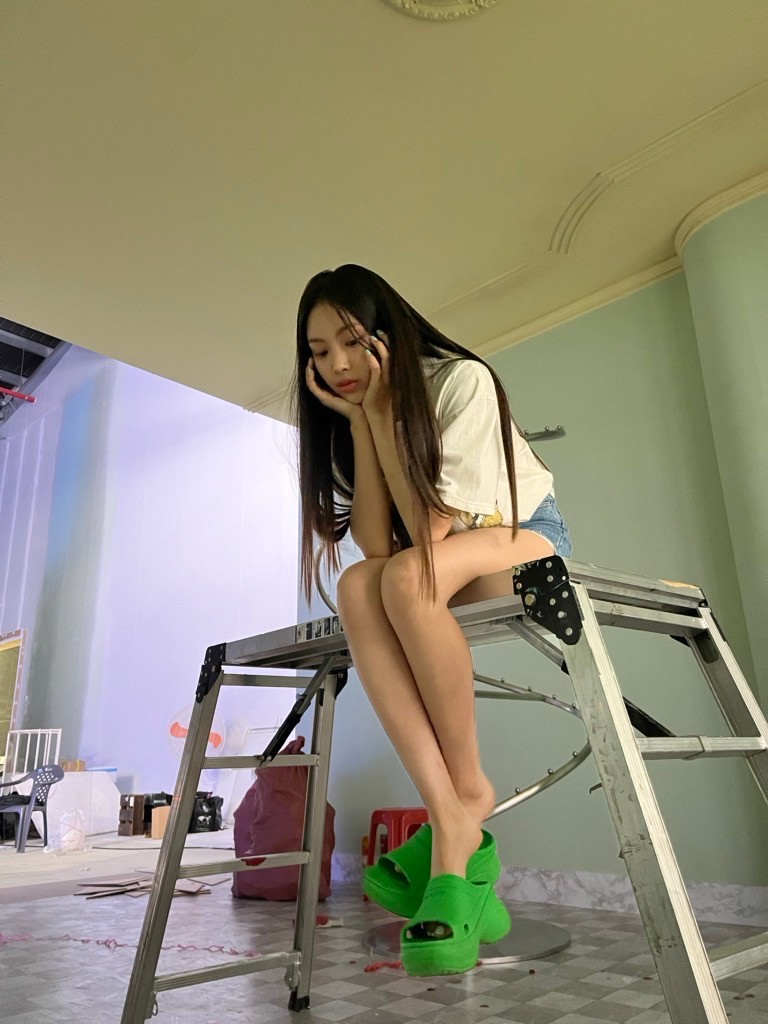 [잡담] 뉴진스 혜인은 데뷔전 넘 충격임.... | 인스티즈
