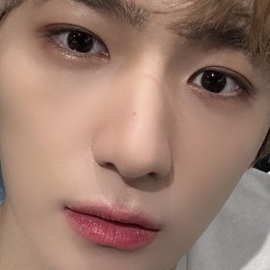 [잡담] 더보이즈 현재 얼굴 이렇게 보니까 | 인스티즈