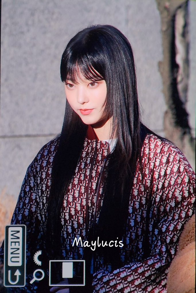 [잡담] 해린 뮤뱅 출근길 | 인스티즈