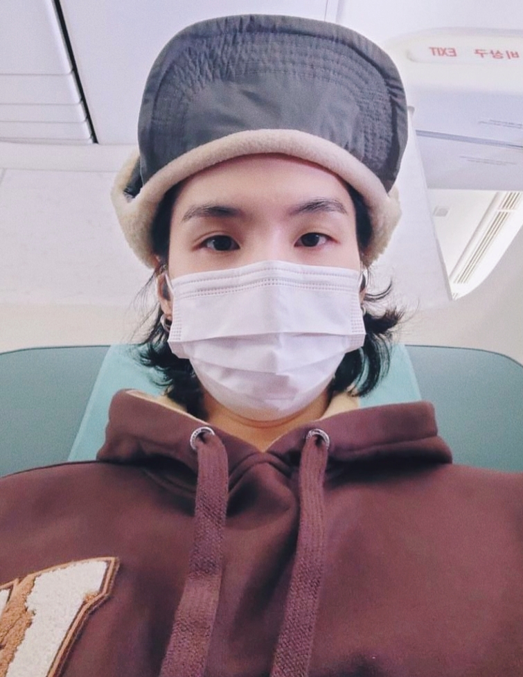 [잡담] 이거 군밤모자 쓴 방탄 슈가 | 인스티즈