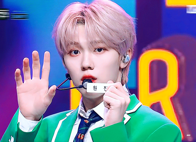 [잡담] 내 기준 탈색 진짜 잘 어울리는 돌 | 인스티즈