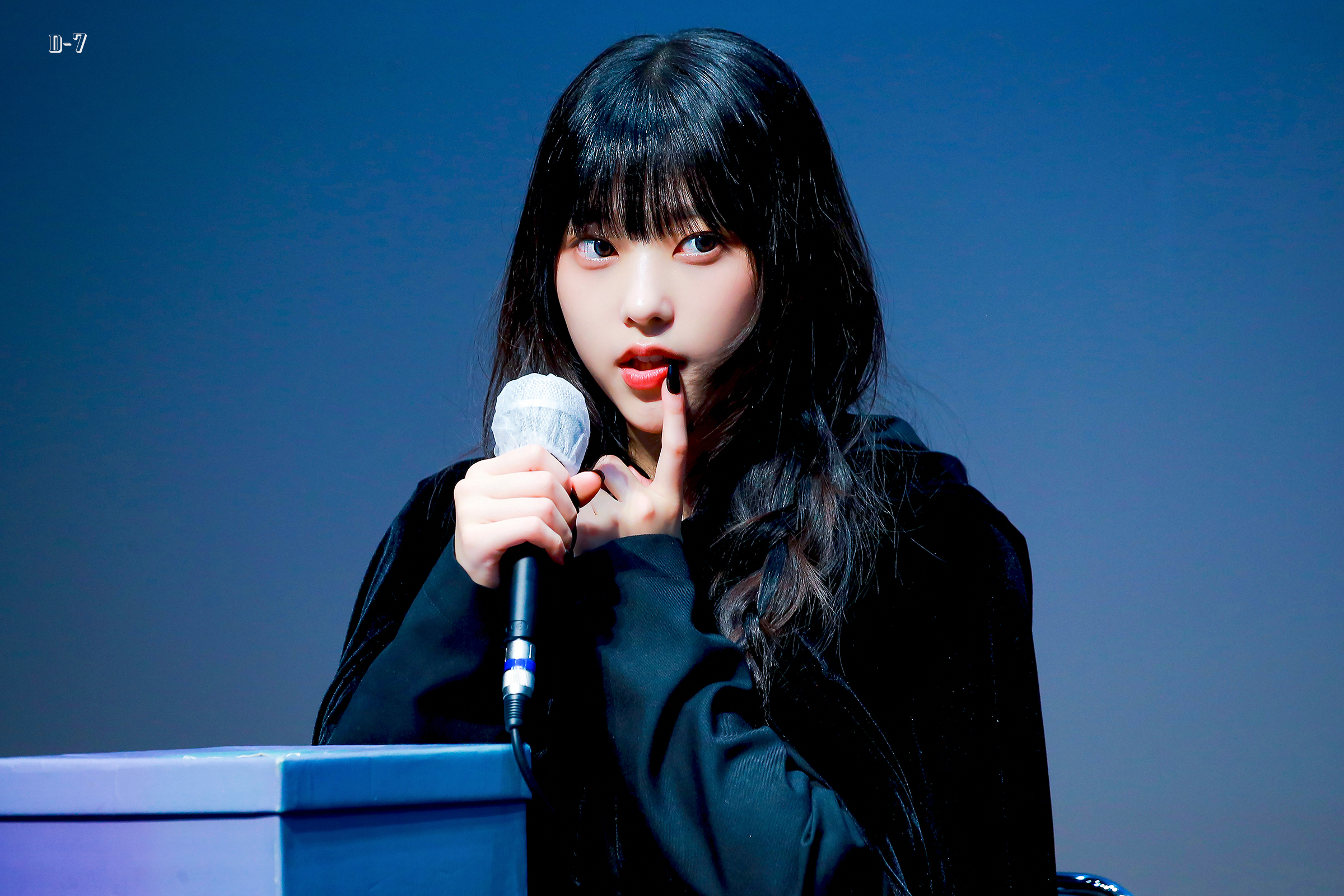 [잡담] 강해린한테 한일중 여성들이 모두 미치는 이유..... | 인스티즈