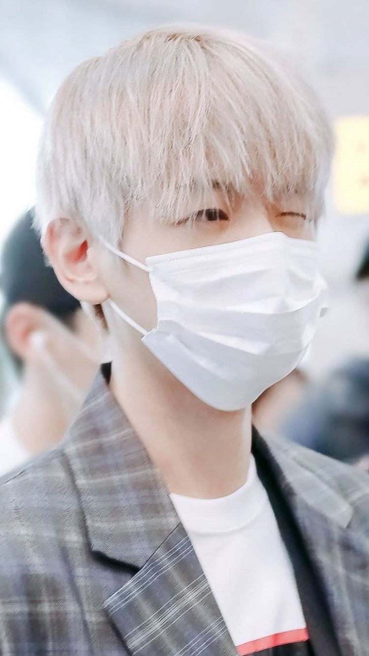 [잡담] 백현이 이거 진짜 아기 백구처럼 나옴 | 인스티즈