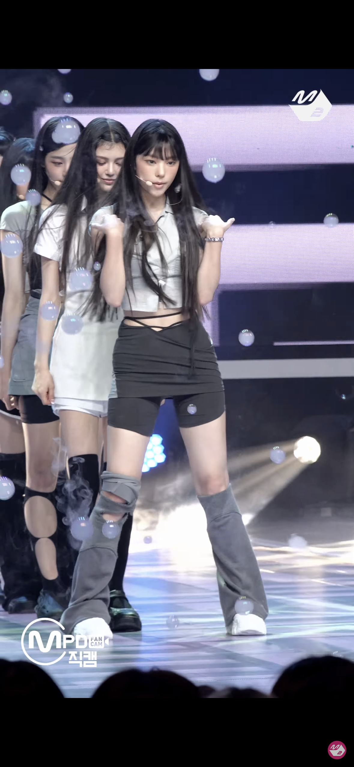 [잡담] 해린이 쿠키 때 엠카 의상 너무 조아해 | 인스티즈