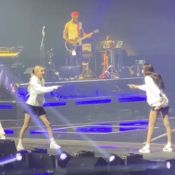 [잡담] 블핑 사이에서 유행하는 밈 | 인스티즈