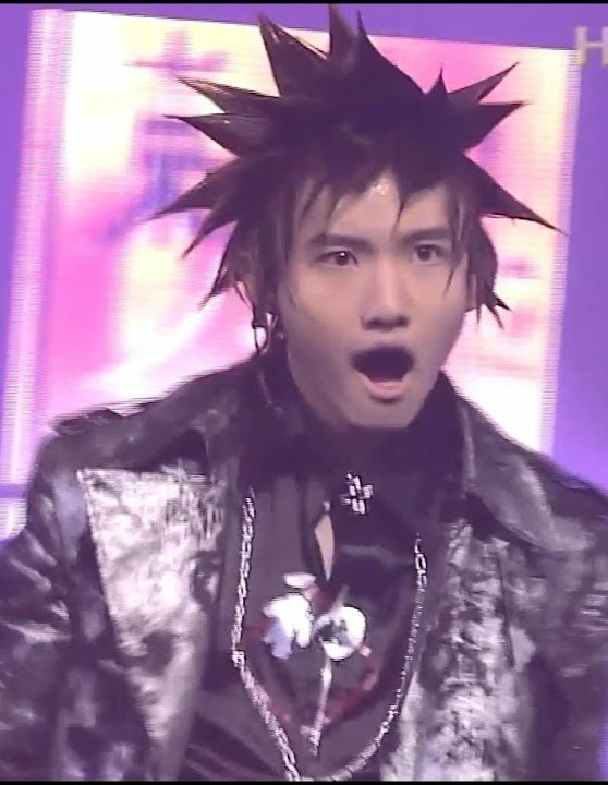 [잡담] 시대를 앞서갔던 머리 드디어 돌아왔다! | 인스티즈