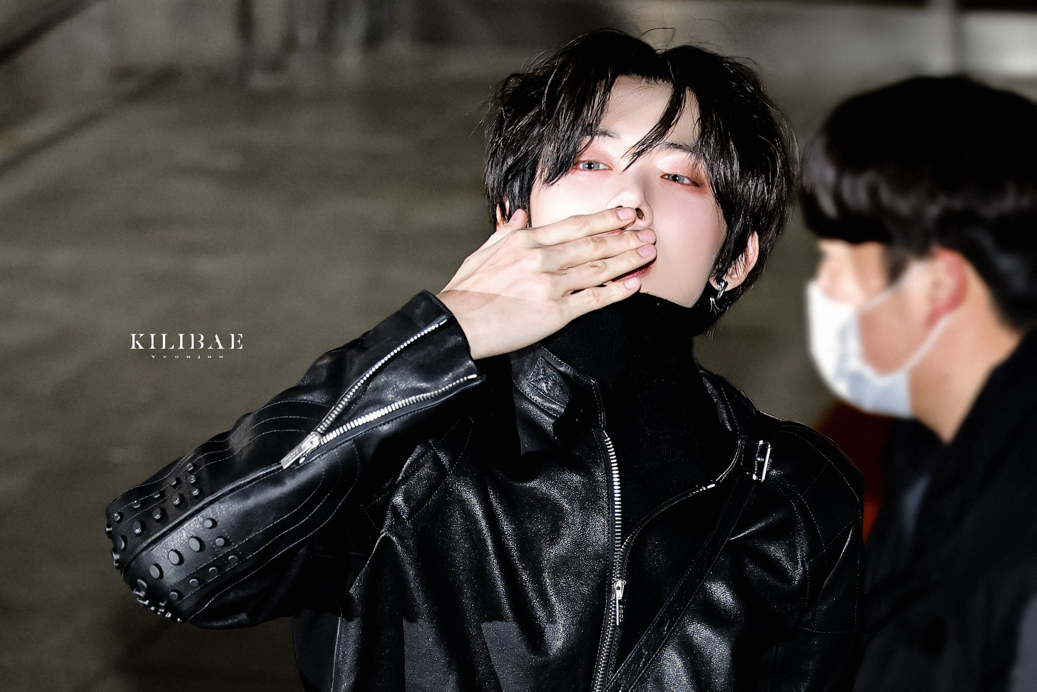 [잡담] 이 얼굴의 남자가 팬에게,,,,, "나한테 만약은 없어" | 인스티즈