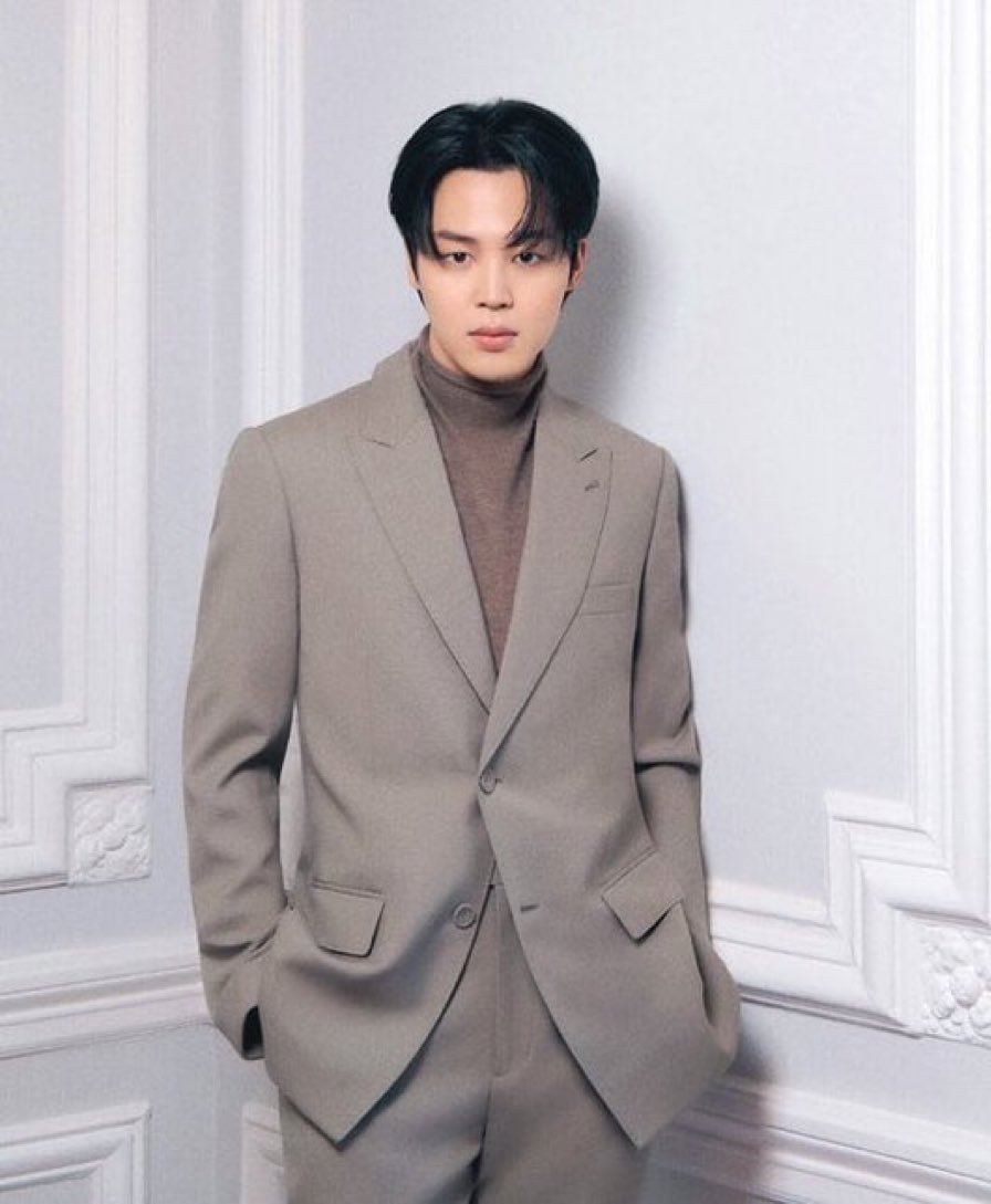 [잡담] 박지민 디올 너무 옙브다ㅜㅜㅠㅠㅠㅠㅠ | 인스티즈