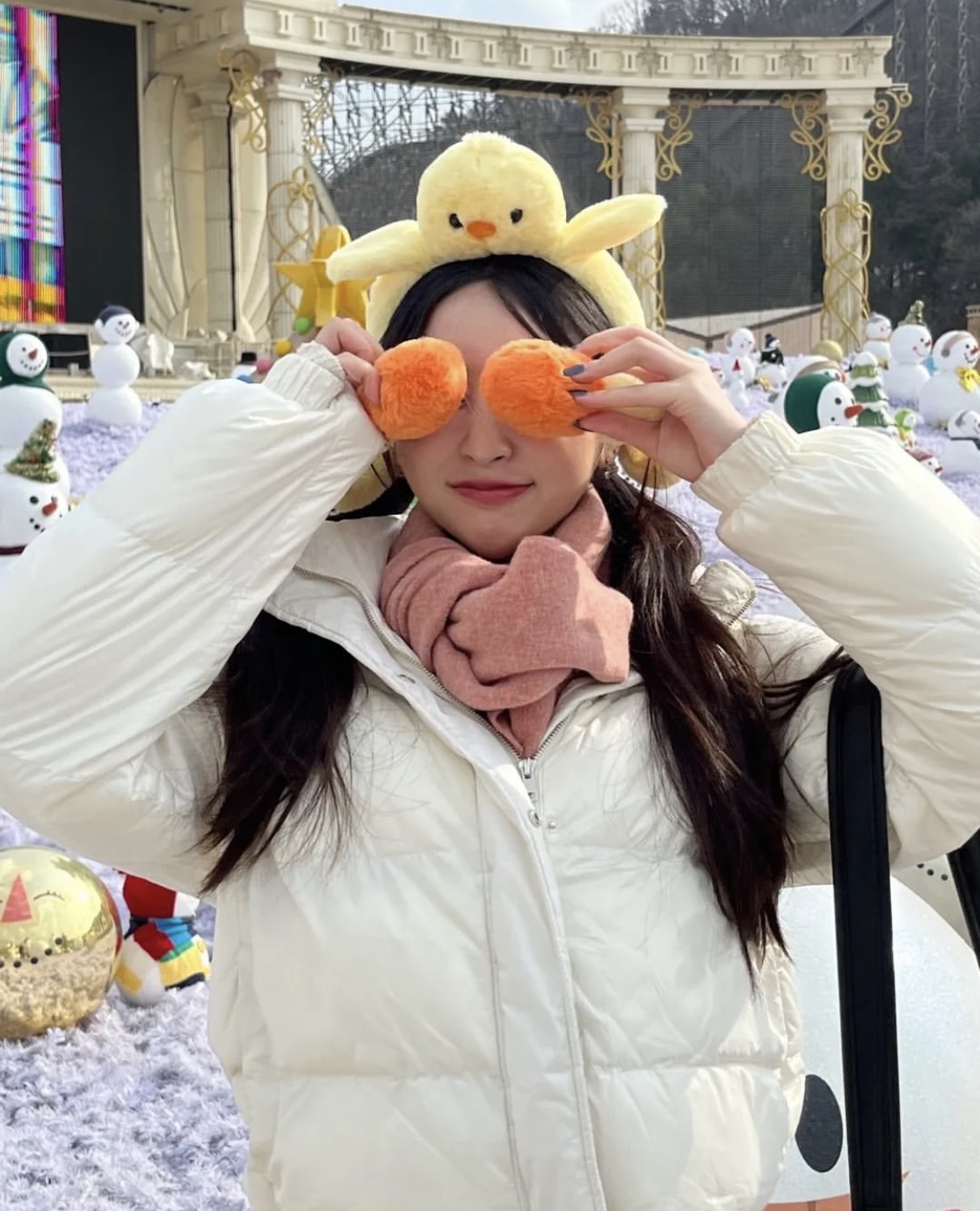 [잡담] 히나가 쓴 병아리 머리띠 너무 귀여워 어디 파는 거지 ? | 인스티즈