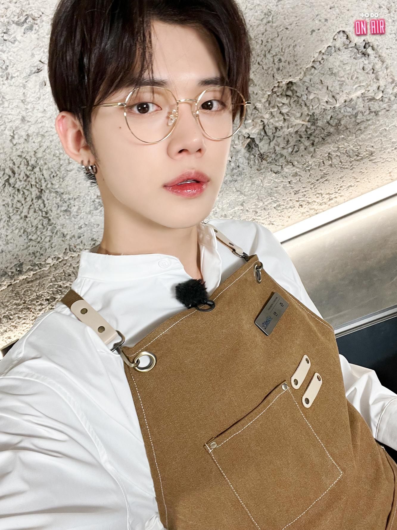 [잡담] 안경은 "날티”가 써야 찐이다 | 인스티즈