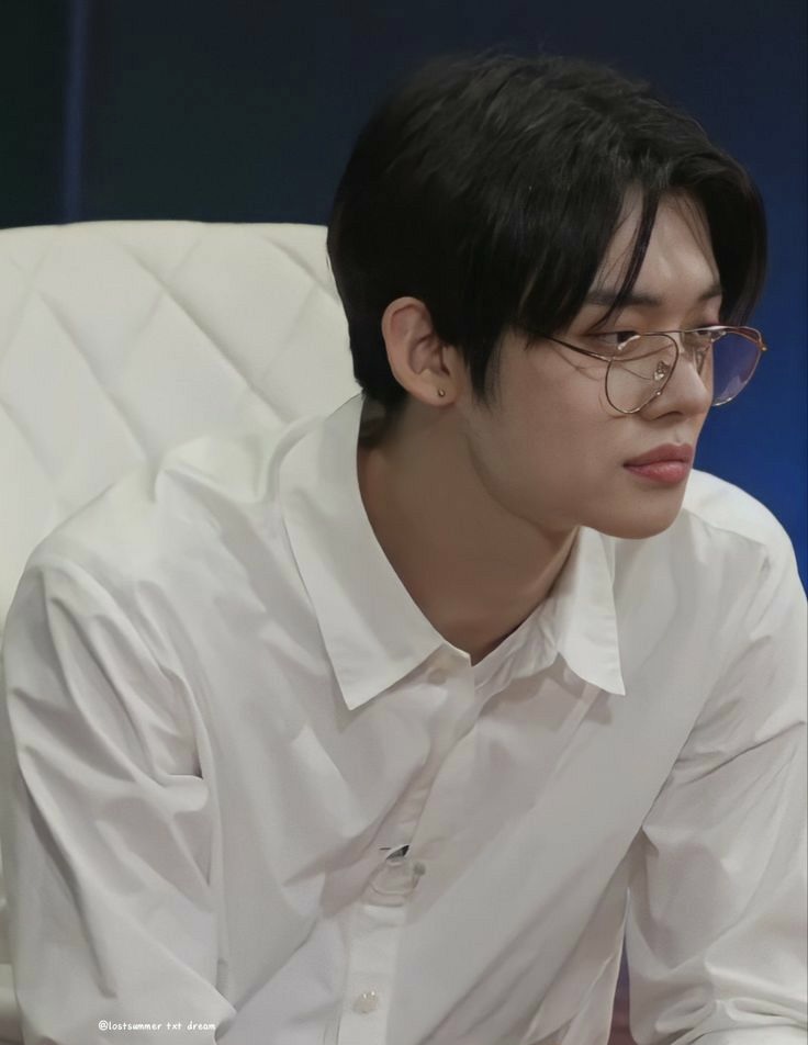 [잡담] 안경은 "날티”가 써야 찐이다 | 인스티즈