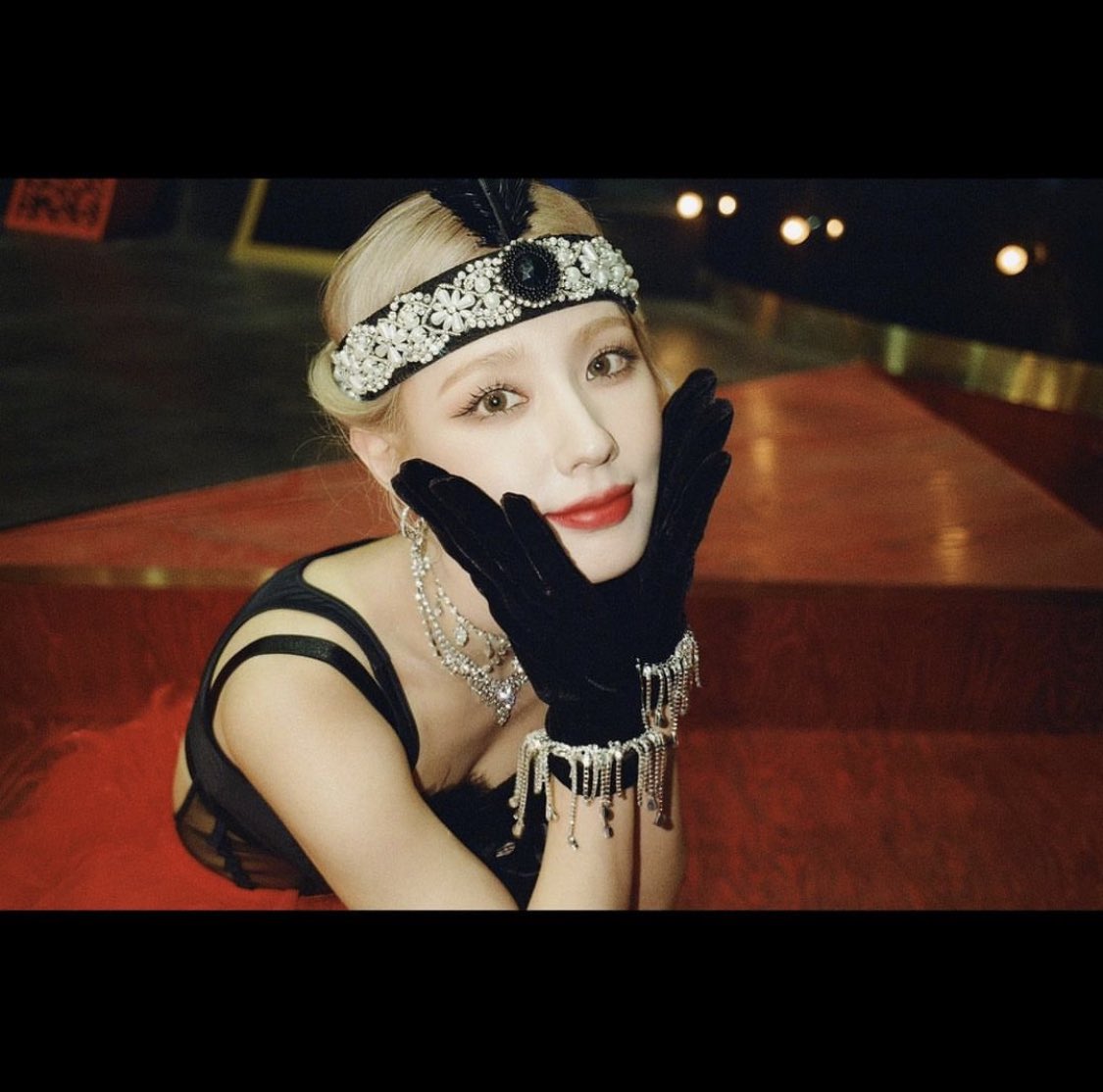 [잡담] 민니가 올려준 필카 속 미연이 얼굴 | 인스티즈