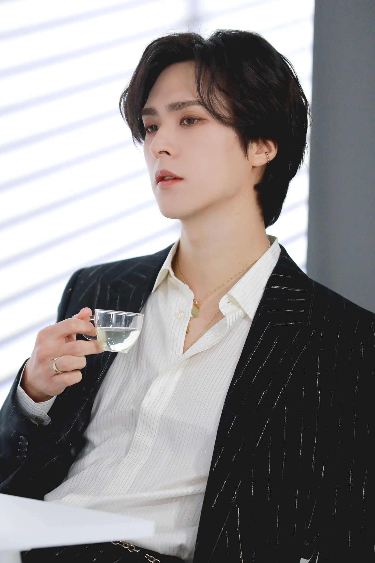 [잡담] ㄹㅇ 리디 표지같다 | 인스티즈