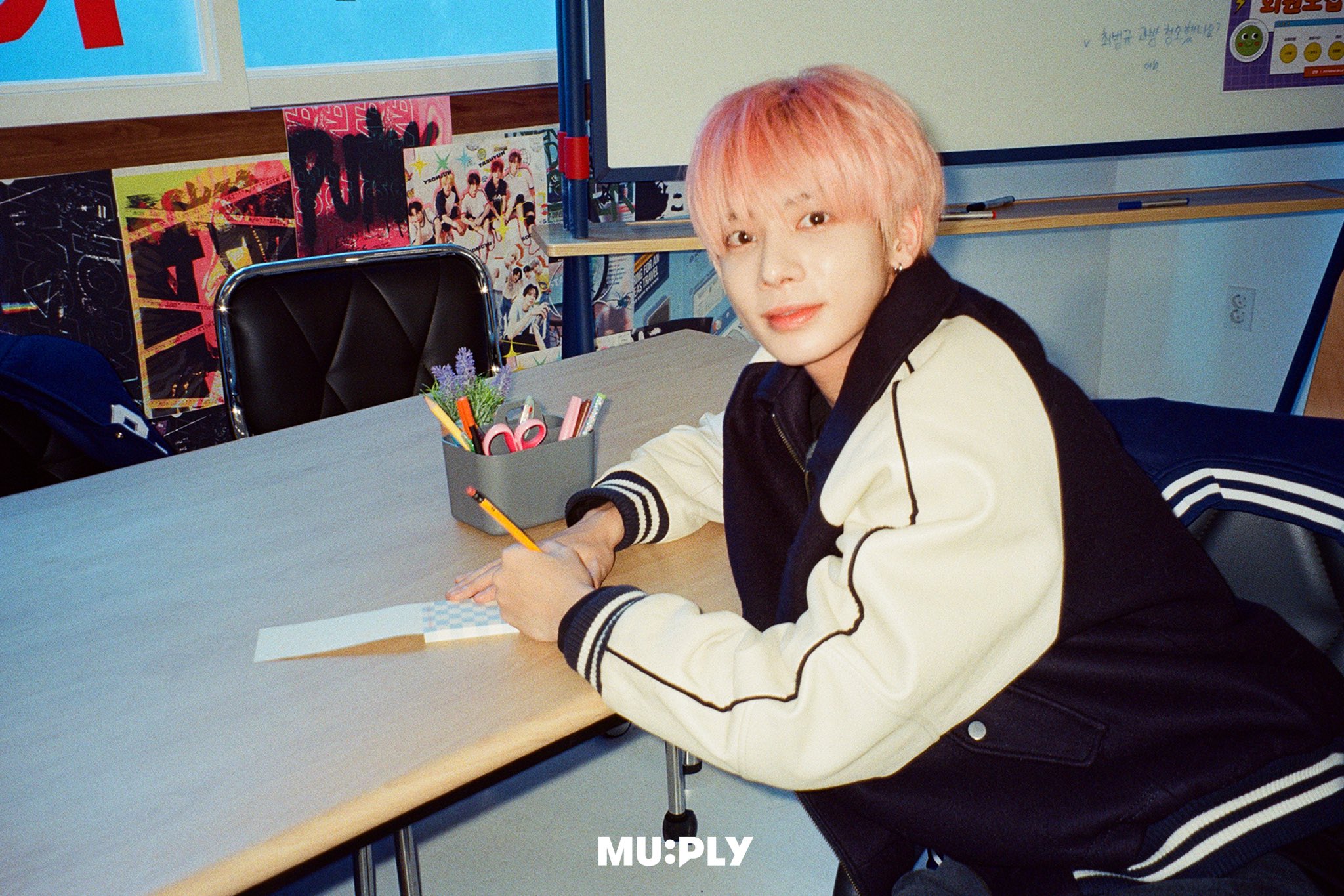 [잡담] 투바투 돌침 컨셉 플리예대 선배님들... | 인스티즈