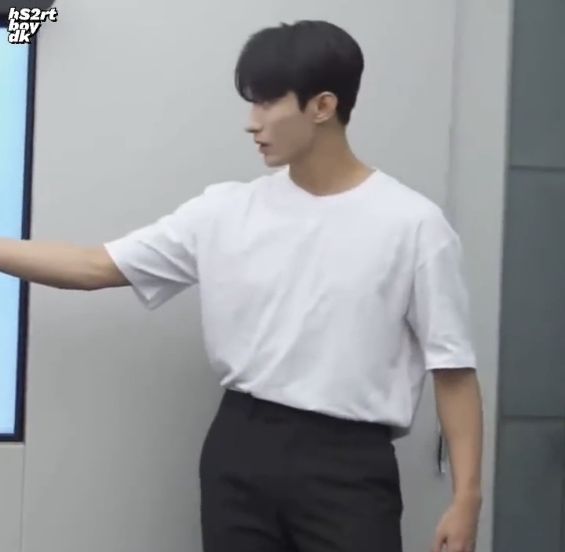 [잡담] 세븐틴 도겸 진짜... 에바인 이유 | 인스티즈