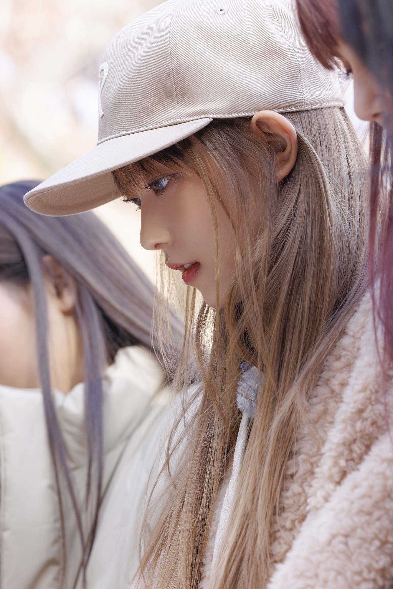 [잡담] 와 진짜 미소녀다.. | 인스티즈